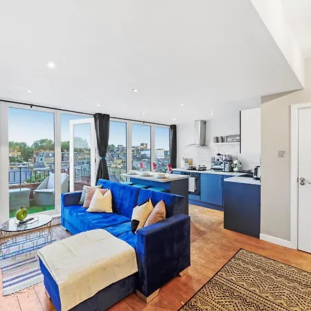 Beautiful Flat In Fulham - Great Views!- Sleeps 6 Apartment
